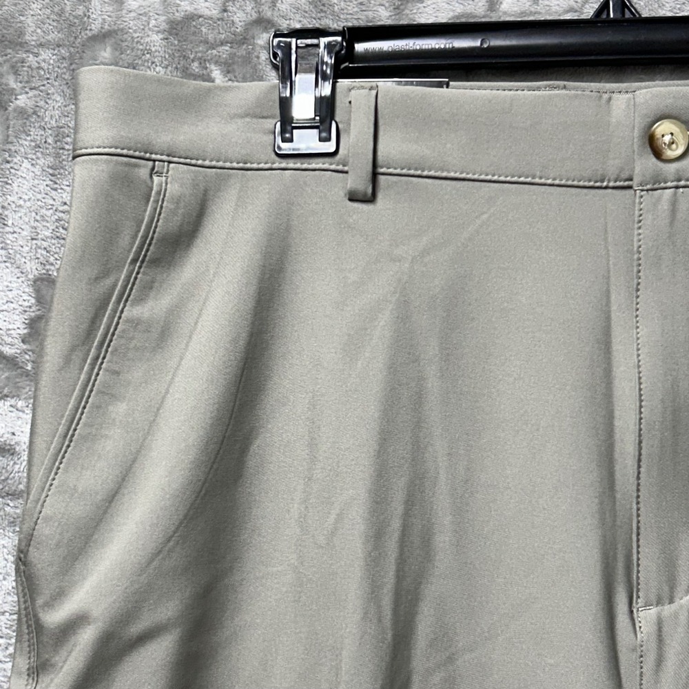 NWT Greg Norman Performance Stretch Golf Shorts Mens 38 Khaki UPF Sun Protection - Picture 2 of 10